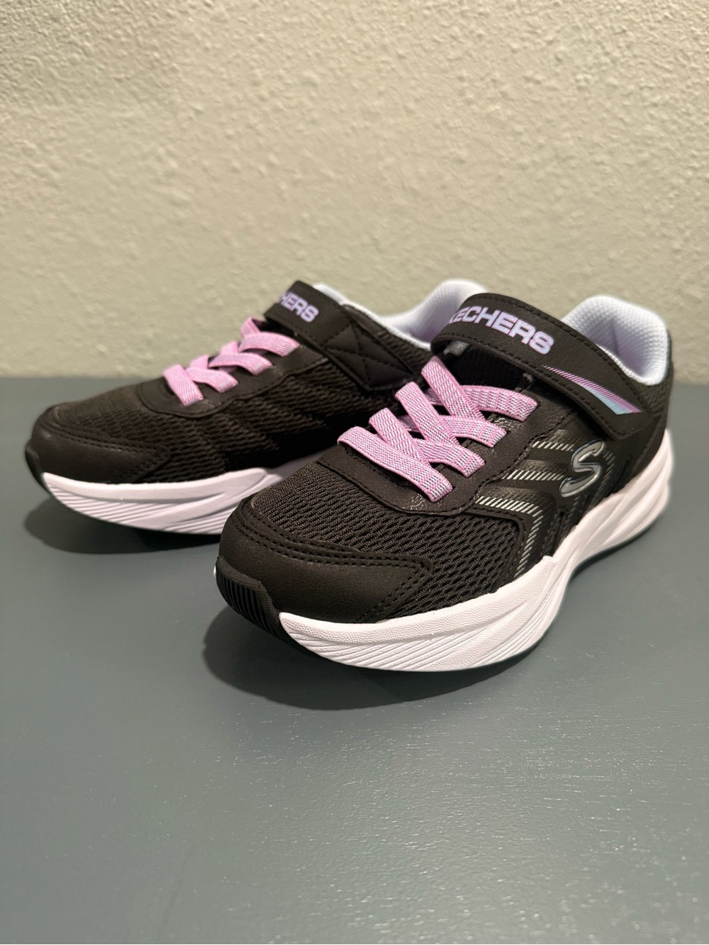 NWOT - Skechers Kids Black Sneakers with Pink/Purple Accents - size 13